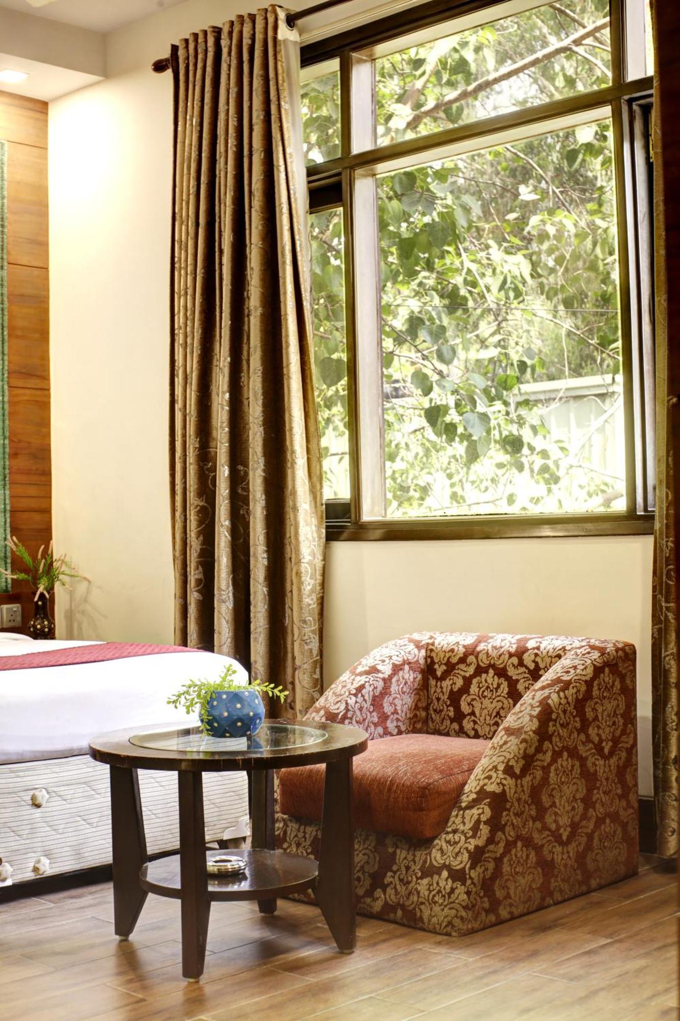 Hotel Good Times Near Ganga Ram Hospital And Karol Bagh Metro دلهي المظهر الخارجي الصورة